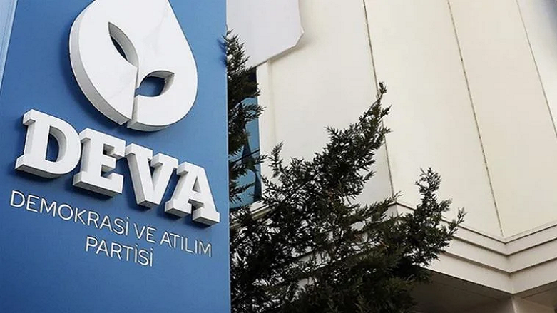DEVA Partisi'nden Akşener'e yanıt: Nezaketi aşan, itham edici açıklamalar doğru olmamıştır